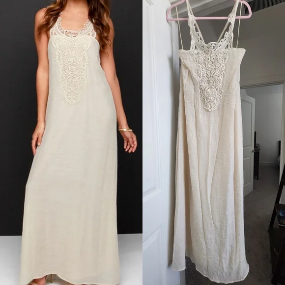 blue lace diamante midi dress Blue Lace Embellished Midi Dress – self-portrait main image 0